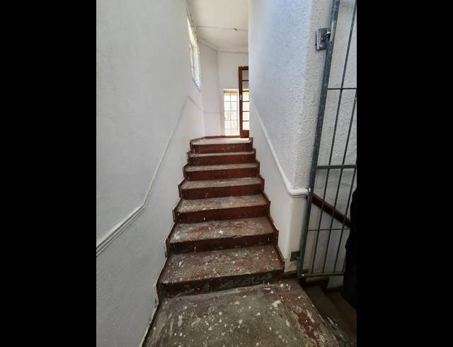 BUSINESS PROPERTY TO RENT IN KORSTEN